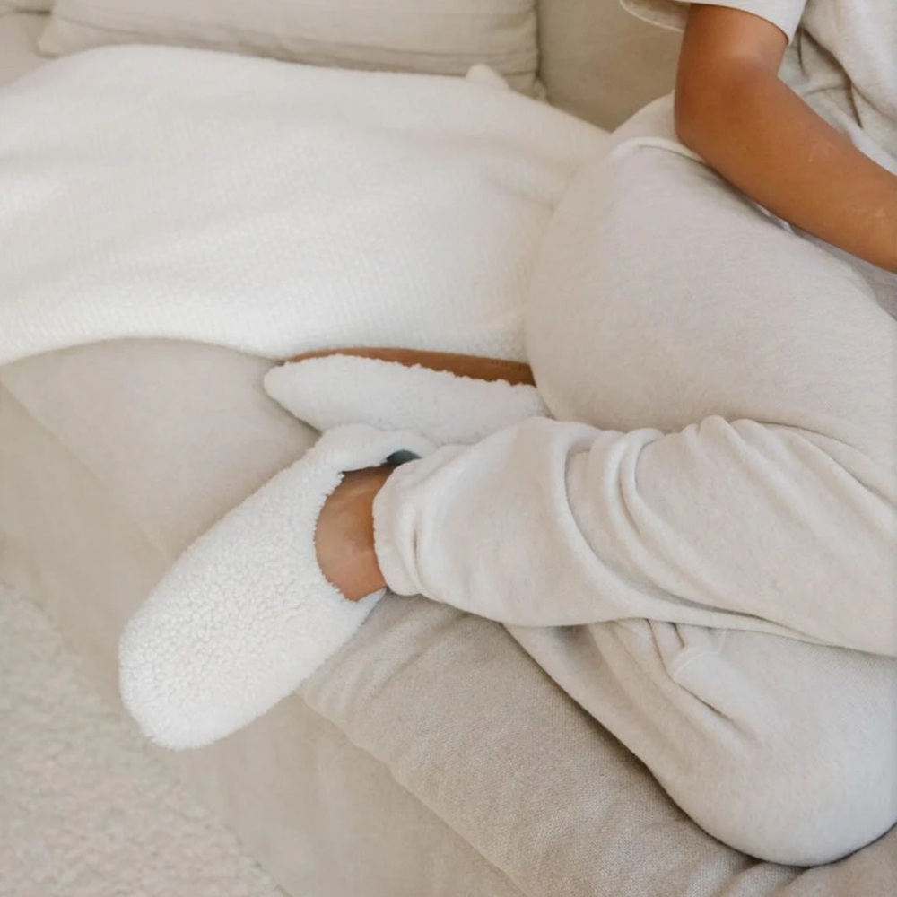 Jenni Kayne NWT Shearling Slippers